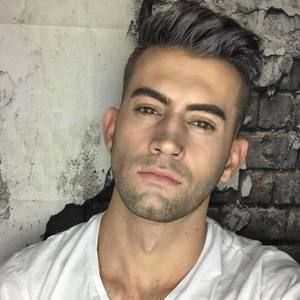 Meet your Posher, Gustavo